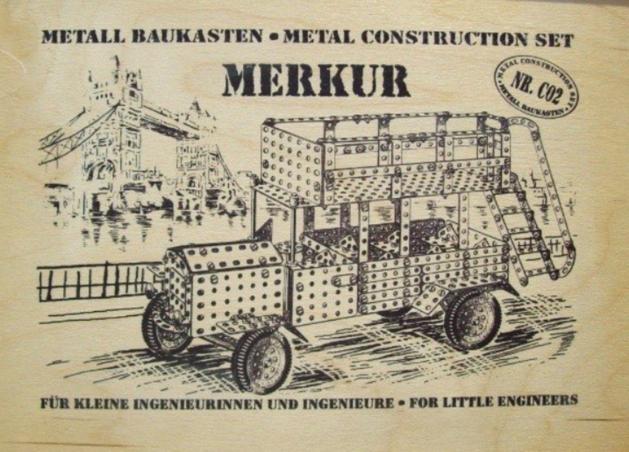 MERKUR CLASSIC C02, Эксклюзивный конструктор, повторяющий конструкторы начала XX века.